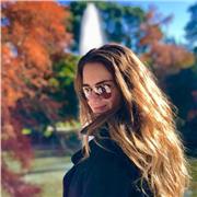 Sono una studentessa di medicina e diplomata al liceo scientifico (100/100). Offro ripetizioni a studenti della scuola secondaria e secondaria di secondo grado (a indirizzo scientifico)